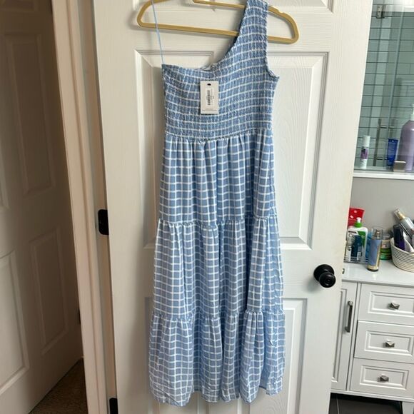 Dresses & Skirts - Plaid Gingham One Shoulder Midi Dress Size Small NWT